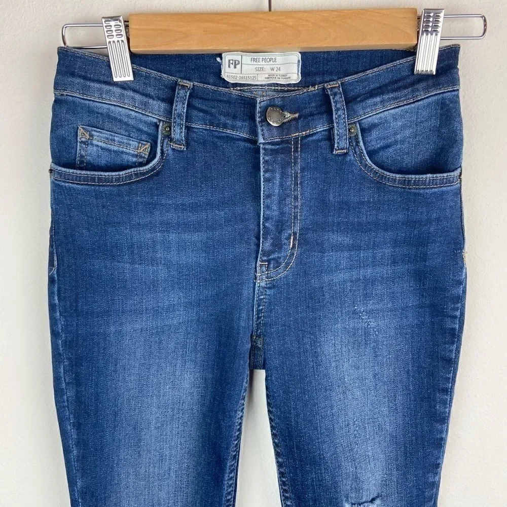 Free People Distressed Frayed Hem Skinny Jeans